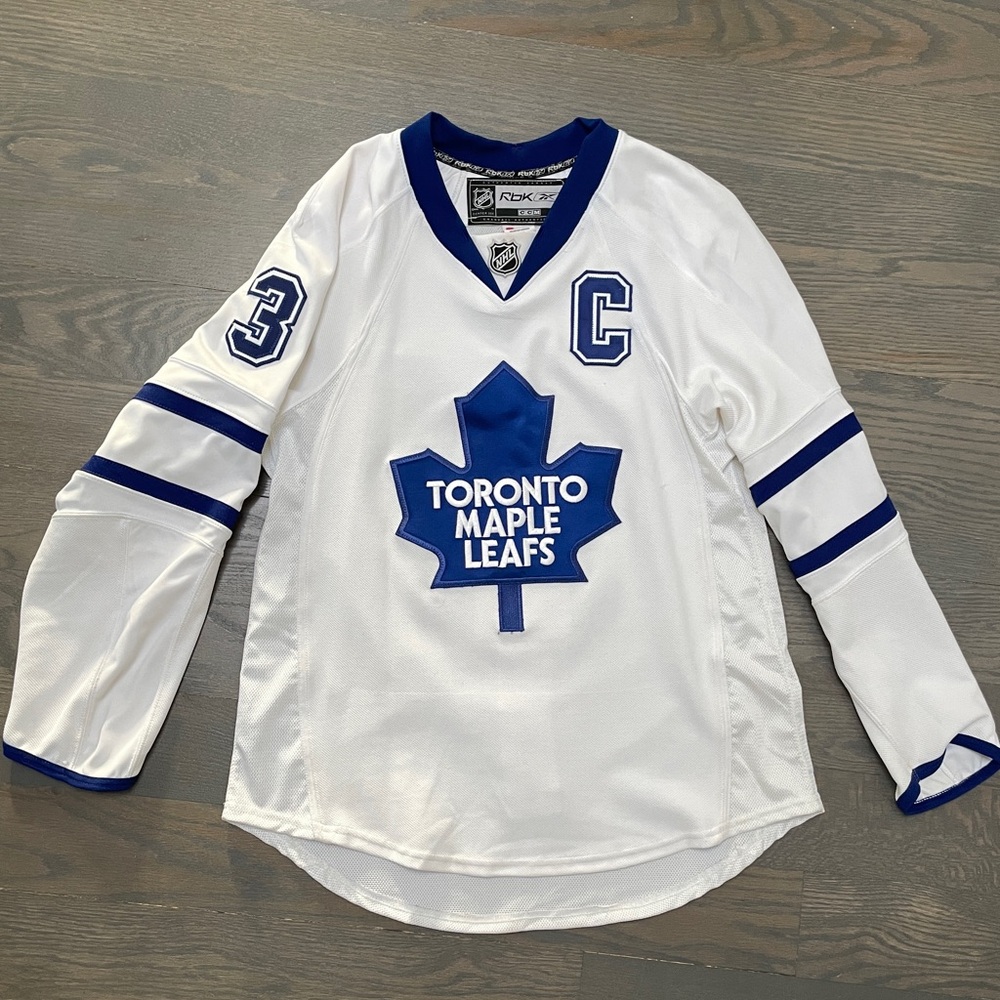 Reebok NHL Hockey Jersey - Phaneuf #3 size 46/small
